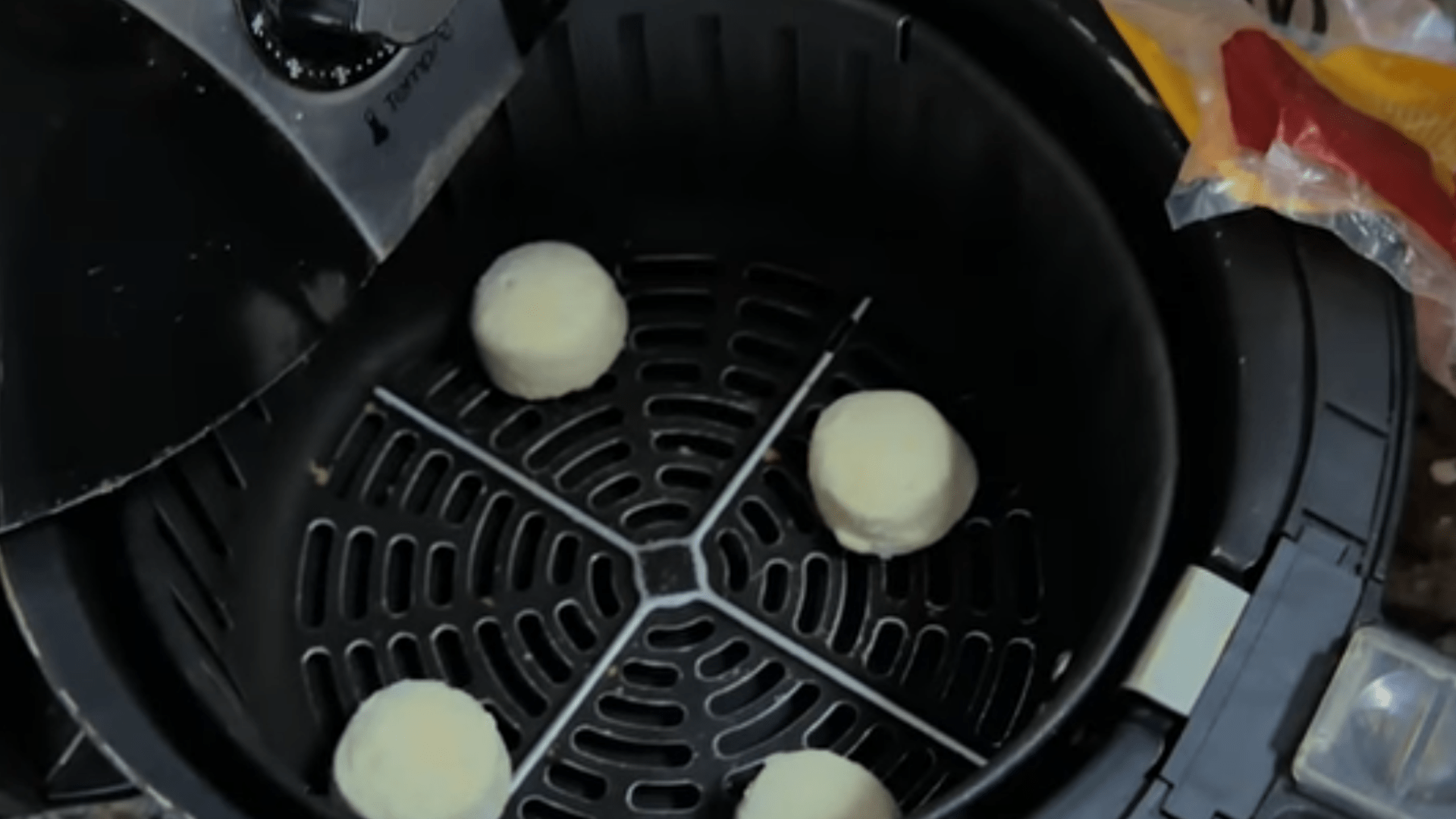 Como fazer pão de queijo na AirFryer