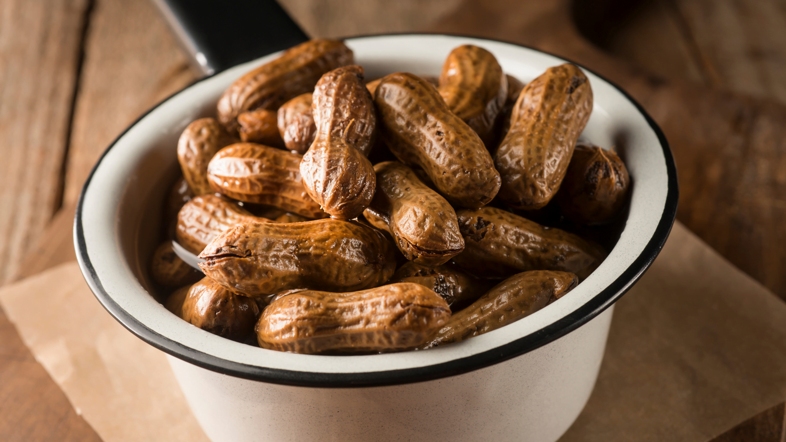 quantos minutos para cozinhar amendoim na panela de pressão