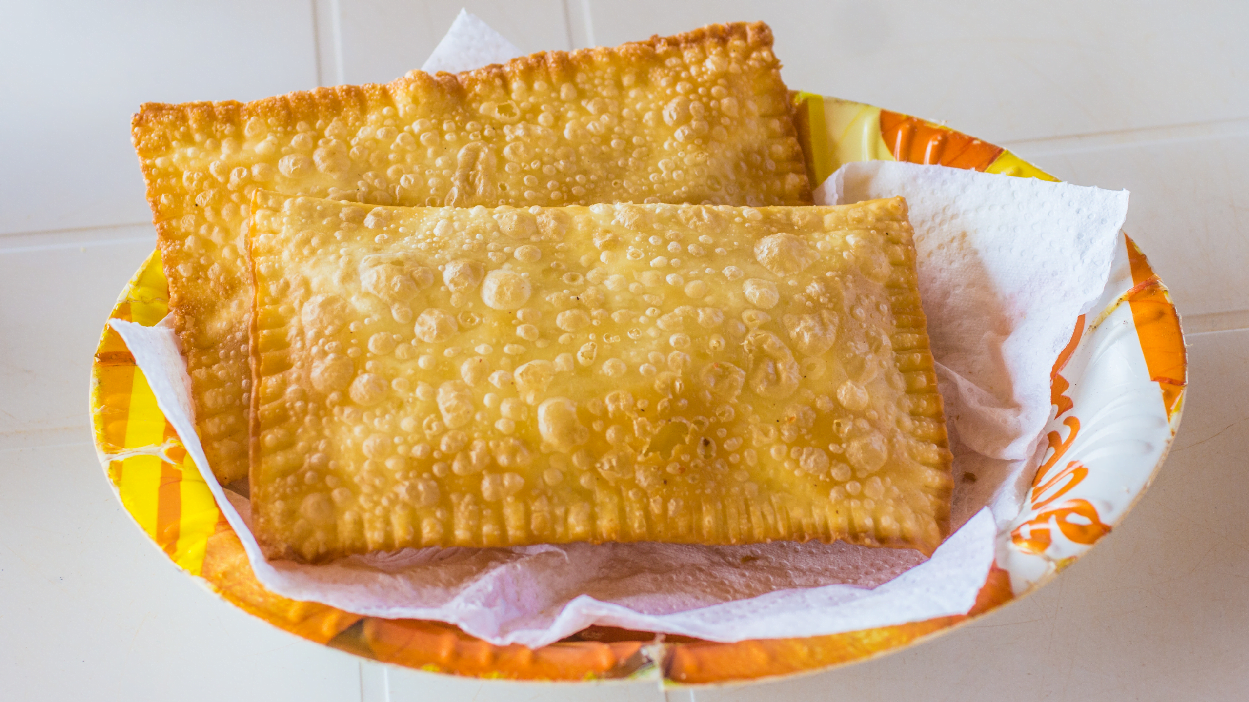 massa de pastel de feira sequinha e crocante