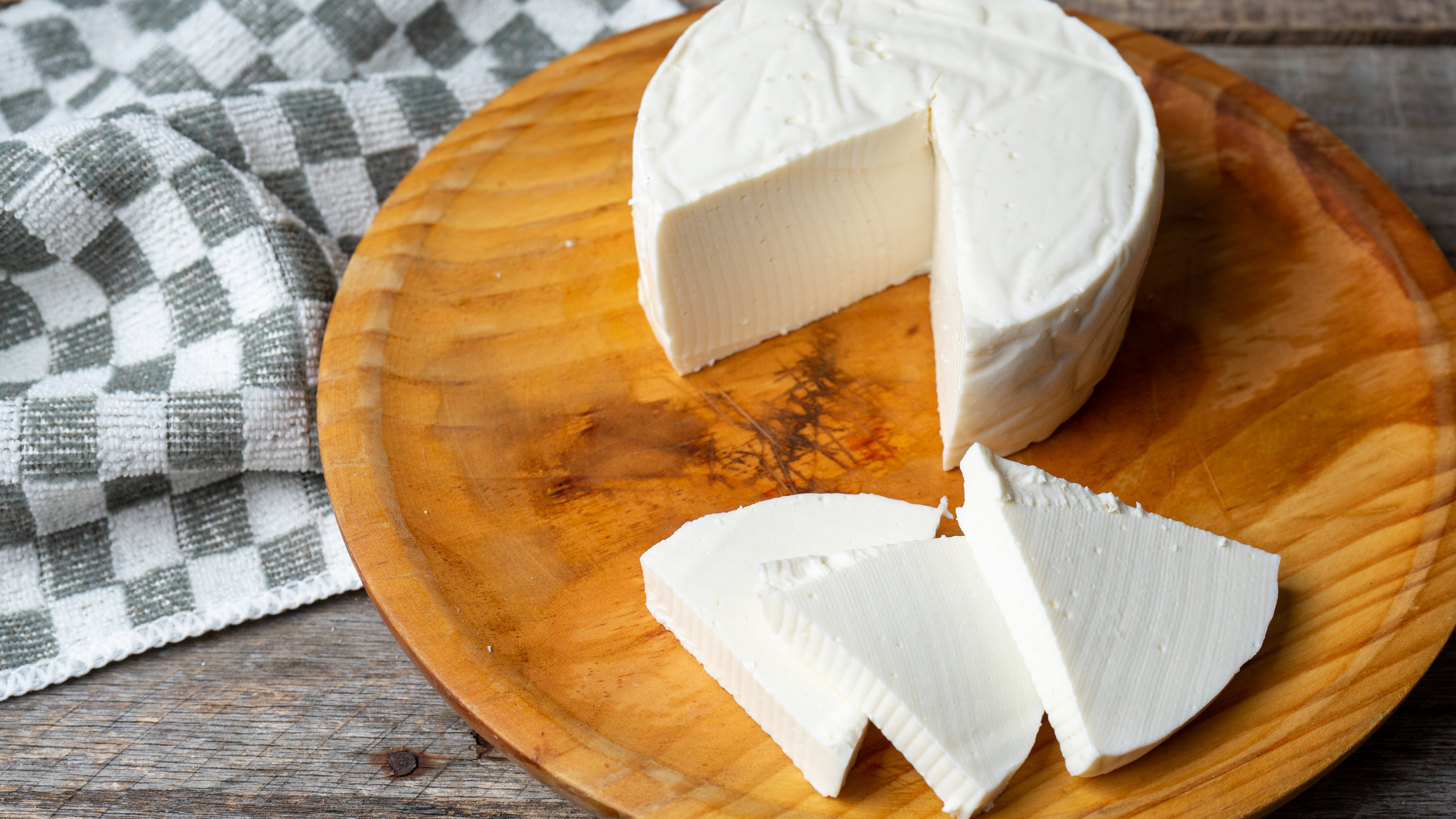 quanto tempo dura um queijo fresco na geladeira
